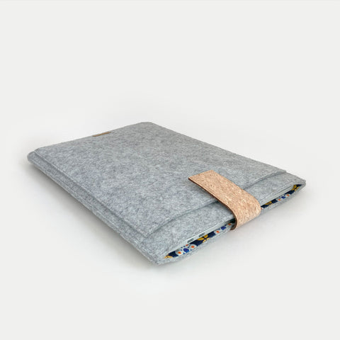 Coque pour Asus Pro | avec fermeture magnétique et compartiment supplémentaire | gris clair - Bloom | Modèle "HAKA"
