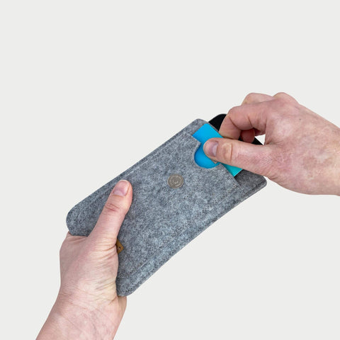 Telefoonhoesje voor Xiaomi 13T | met magneetsluiting en extra vak | lichtgrijs - Shapes | model HAKA
