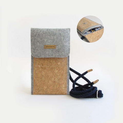 Sac bandoulière pour Fairphone 5 | en feutre et coton biologique | gris clair - floraison | Modèle KEDJA