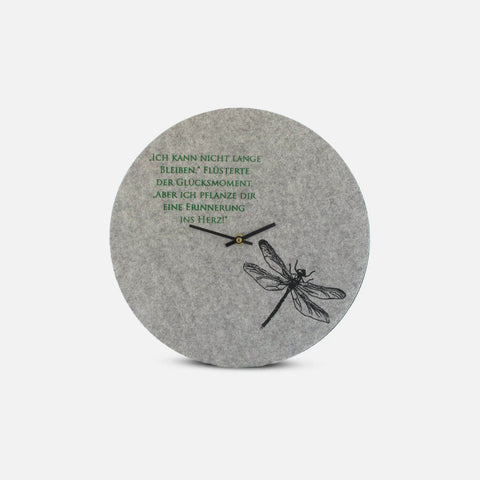 Vilt- en kurken wandklok 30 cm | Ontwerp "Libelle" door Anja Streese