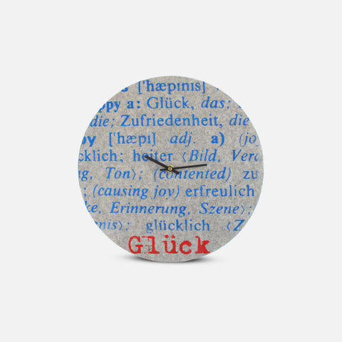 Vilt en kurk wandklok 30 cm | Ontwerp "Glück" door Anja Streese