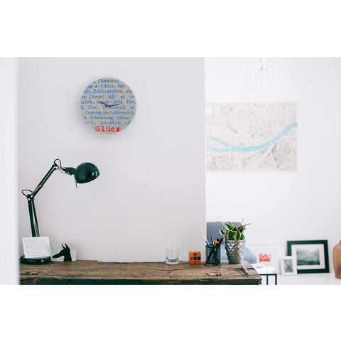 Vilt en kurk wandklok 30 cm | Ontwerp "Glück" door Anja Streese