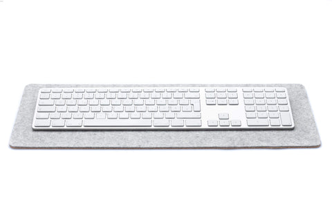 Bureauonderlegger van vilt en kurk | 20x50cm | lichtgrijs