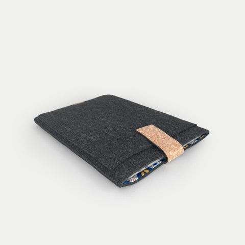 Housse pour Dynabook Satellite Pro | avec fermeture magnétique et compartiment supplémentaire  | anthracite - Floraison | Modèle "HAKA"