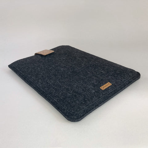 Housse pour ordinateur portable personnalisée | avec fermeture magnétique et compartiment supplémentaire | anthracite - rayures | Modèle "HAKA"