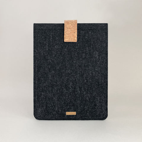 Housse pour ordinateur portable personnalisée | avec fermeture magnétique et compartiment supplémentaire | anthracite - Formes | Modèle "HAKA"
