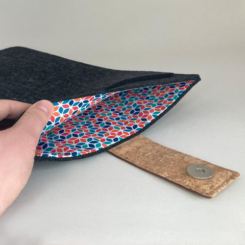 Coque pour Asus Zenbook | avec fermeture magnétique et compartiment supplémentaire  | anthracite - Coloré | Modèle "HAKA"