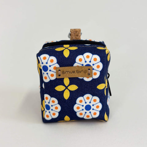 Mini-sac pour écouteurs & co. | fabriqué à partir de coton biologique | Design Bloom | Modèle PocketCube