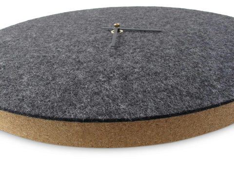 Vilt en kurk wandklok 30 cm | antraciet - zwart | Ontwerp: Aalborg