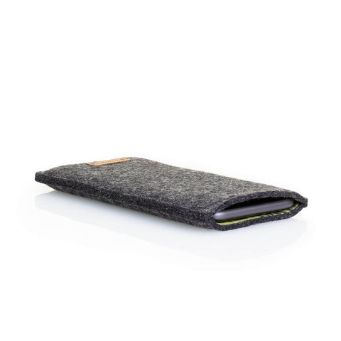 Housse de téléphone pour Xiaomi Poco X5 Pro | en feutre et coton biologique | anthracite - rayures | Modèle "LAISSER"