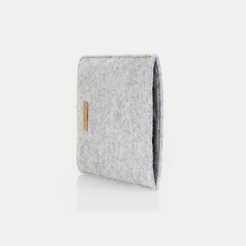 Hoes voor Kindle Paperwhite 6.8 inch | gemaakt van vilt en biologisch katoen | lichtgrijs - sporen | Model "LET"